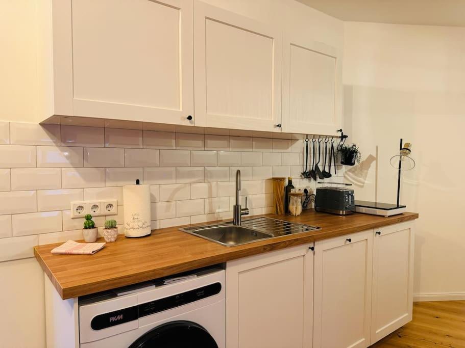 Klassen Stay - Designer Apartment Fuer 6 - Zentral - 2X Kingsize Essen Exteriör bild
